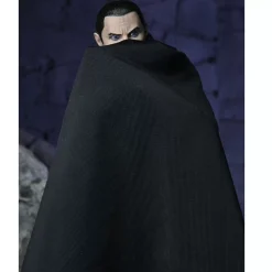 Dracula Universal Monsters Ultimate Figure - 18Cm