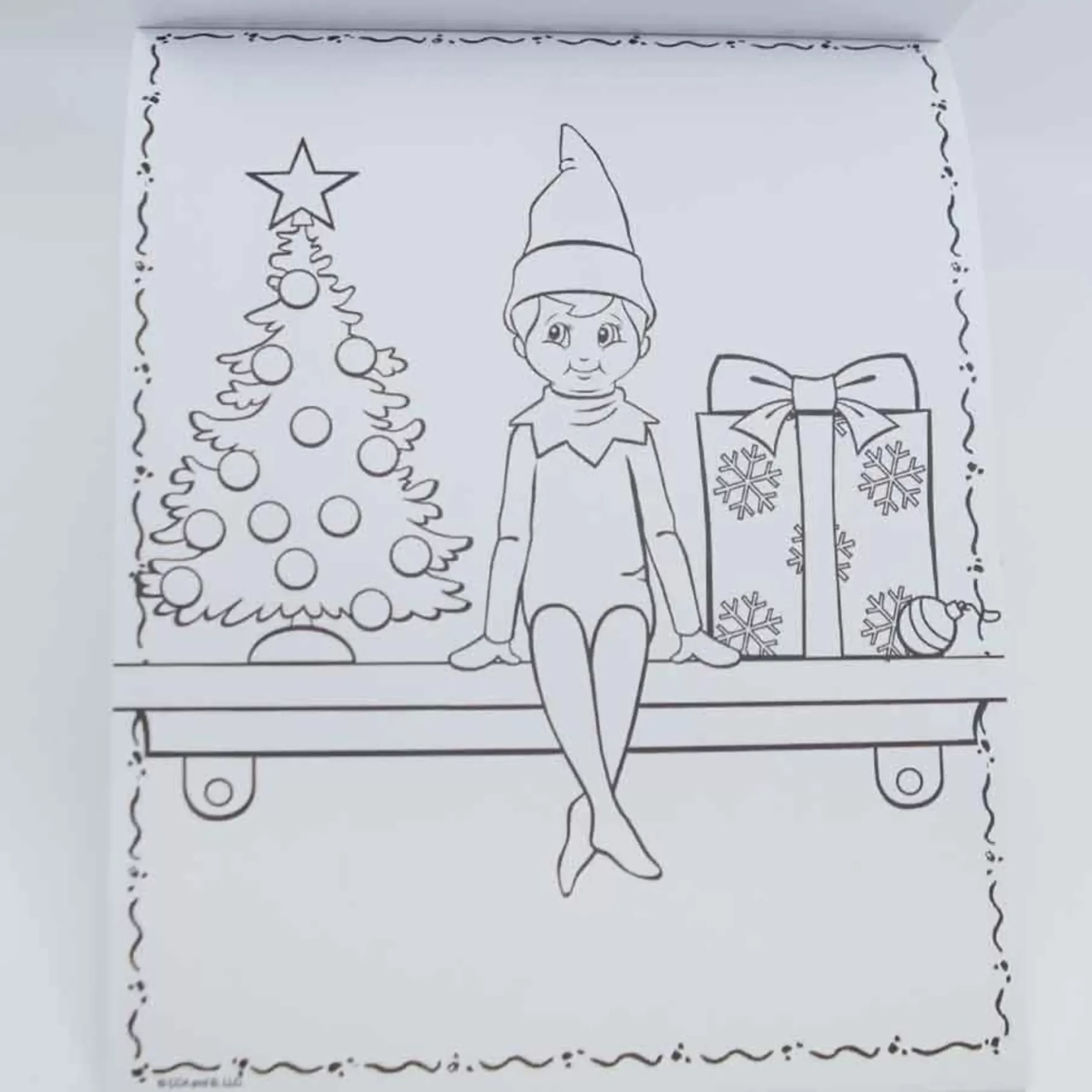 Elf On The Shelf Colour Burst Mess Free Book - 30Cm