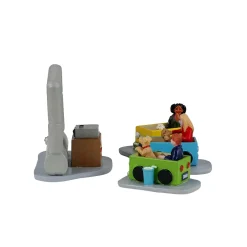 Lemax Backyard Drive - In