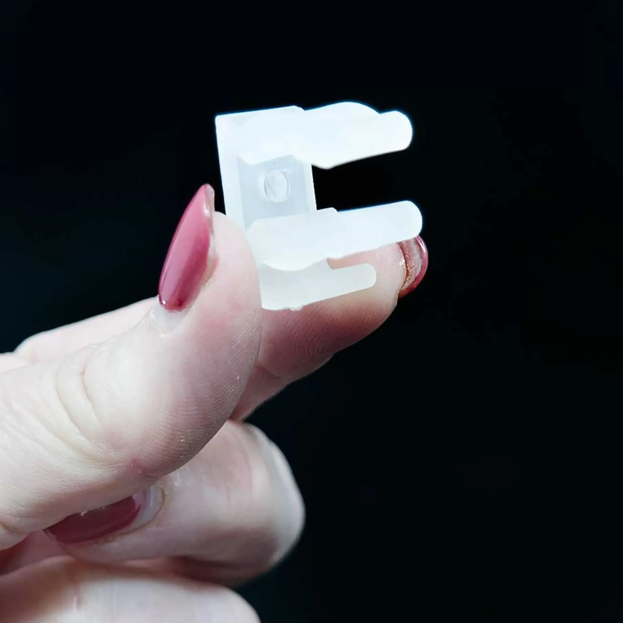 Wall Mounted Light Clip (Pack Of 100)